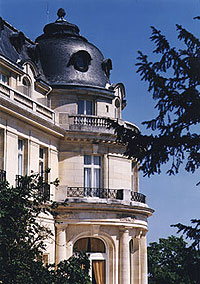 Chateau Mont Royal Hotel France - Chantilly